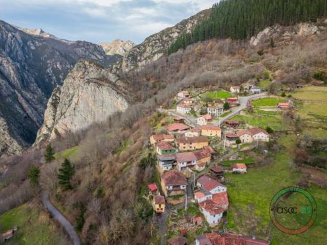 Casa en venta en Proaza, Asturias