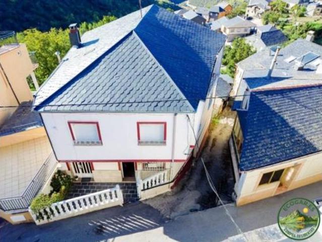 Casa en venta en San Pedro de Trones, Puente de Domingo Flórez