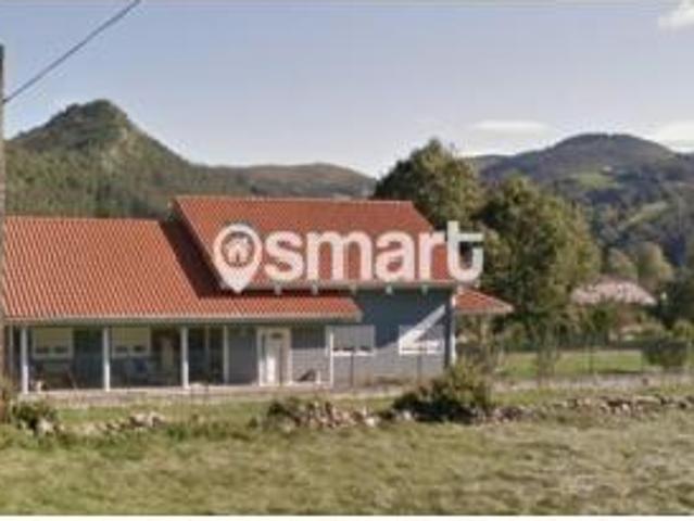 Casa en venta en Puente Viesgo, Cantabria