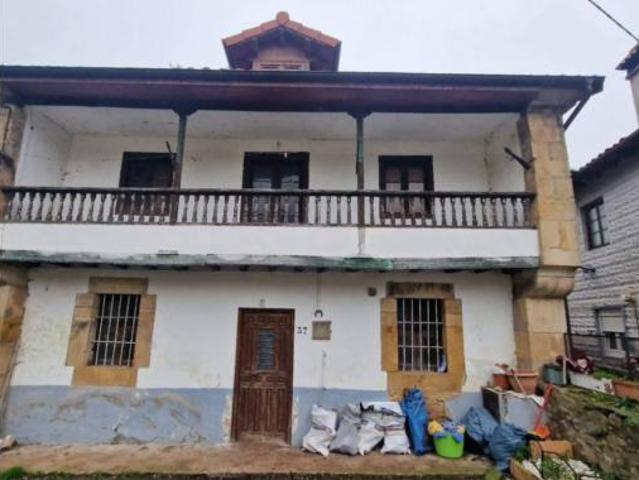Casa en venta en Puente Viesgo, Cantabria