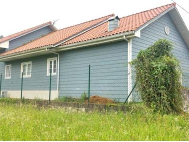 Casa en venta en Puente Viesgo, Cantabria