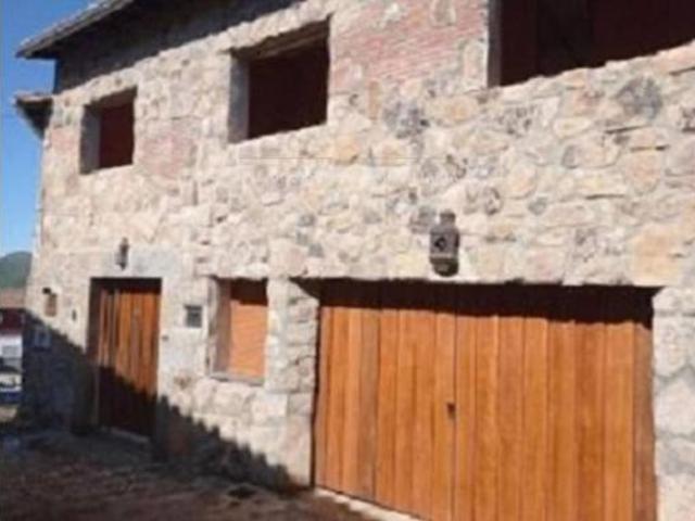 Casa en venta en Puerto De Béjar, Castilla y León
