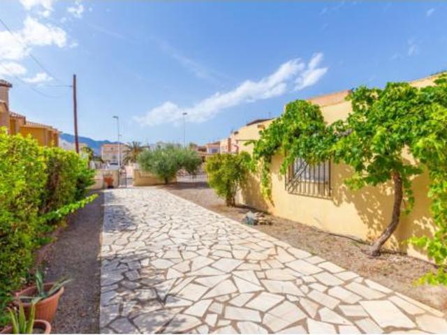 Casa en venta en San Juan de los Terreros, Pulpí