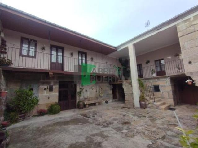 Casa en venta en Punxín, O Carballiño