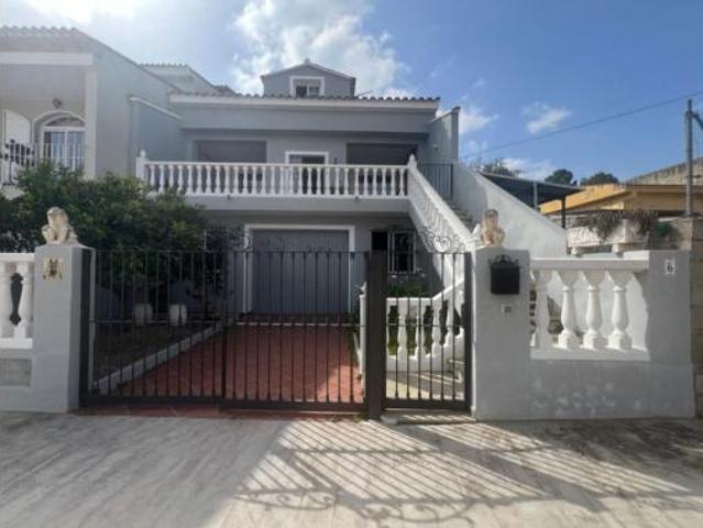 Casa en venta en La Canal de Navarrés, Valencia