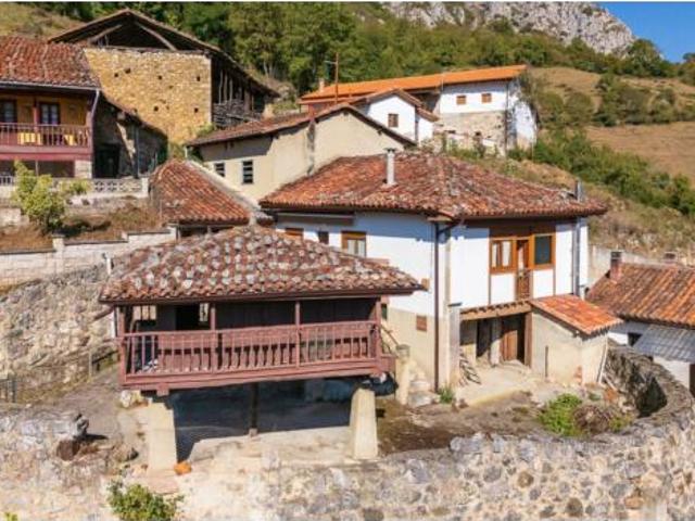 Casa en venta en Quirós, Asturias