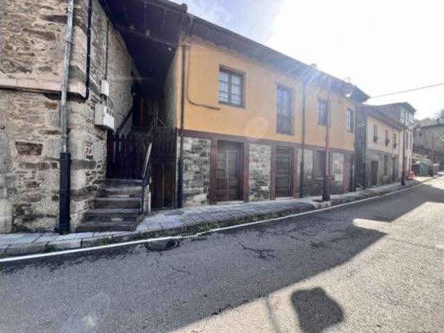 Casa en venta en Quirós, Asturias