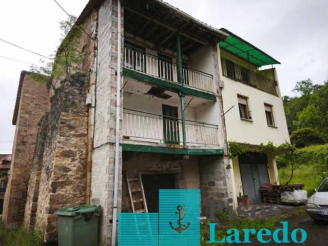 Casa en venta en Rasines, Cantabria