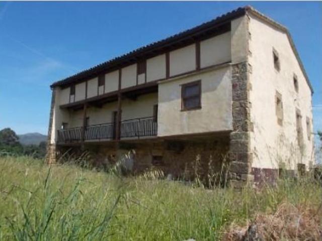 Casa en venta en Rasines, Cantabria