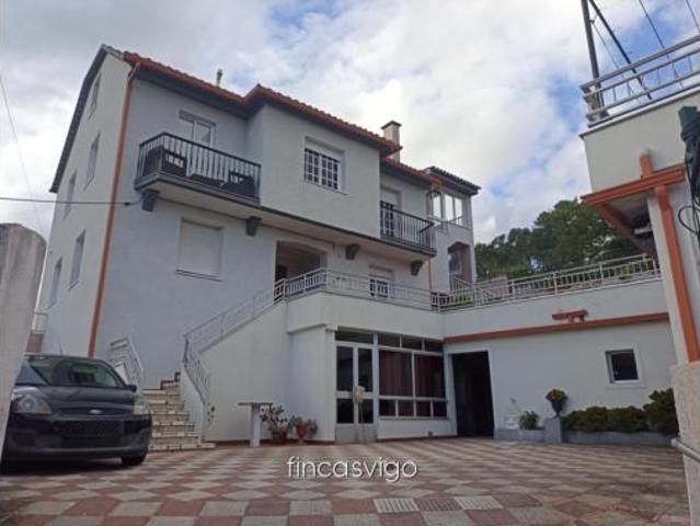 Casa en venta en Cesantes, Vigo