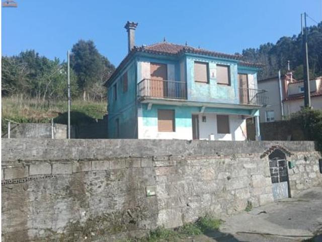 Casa en venta en O Viso, Vigo