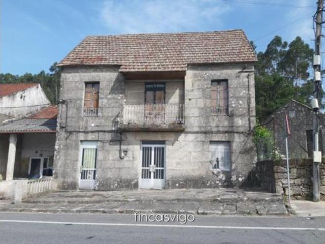 Casa en venta en O Viso, Vigo