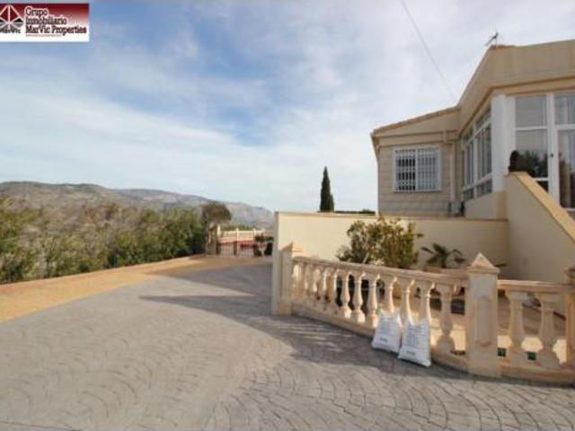 Casa en venta en la Marina Baixa, Valencia