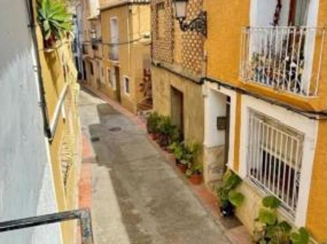 Casa en venta en Relleu, Valencia