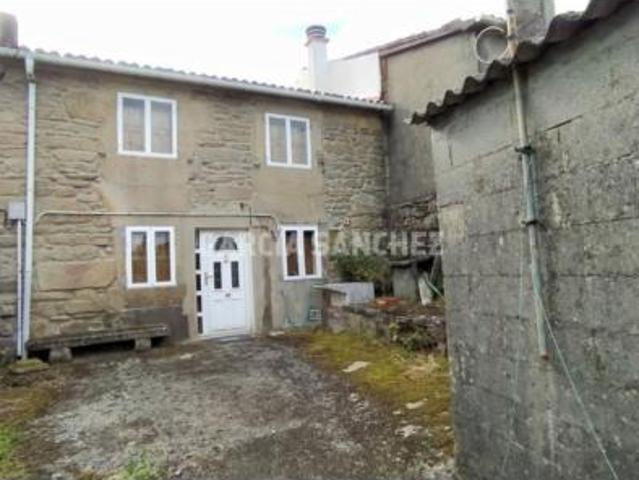 Casa en venta en Rianxo, Quintáns