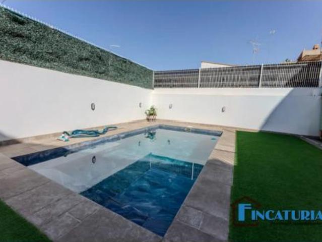 Casa en venta en el Camp de Túria, Valencia
