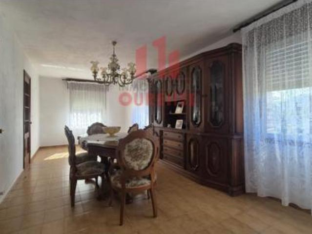 Casa en venta en Ribadavia