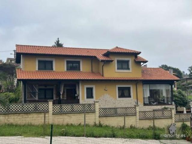 Casa en venta en Urbanización La Juncalera, Ribadesella