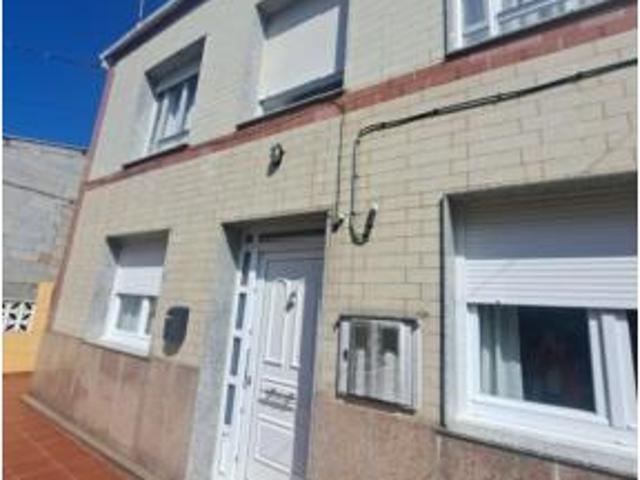 Casa en venta en Ribeira, A Barbanza