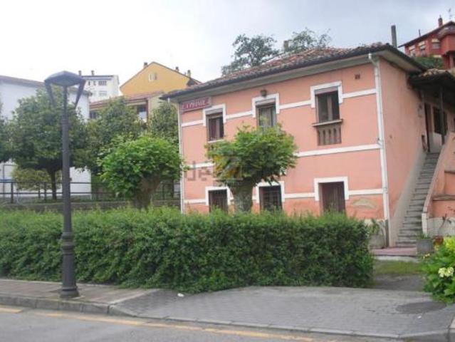 Casa en venta en Ribera De Arriba, Asturias