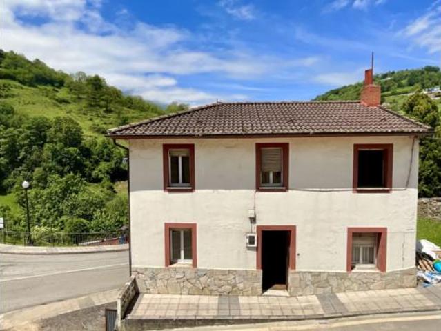 Casa en venta en Riosa, Nixeres
