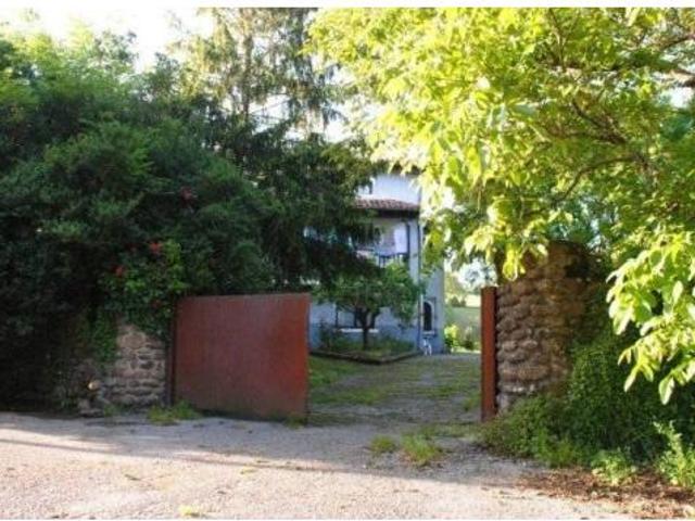 Casa en venta en Riotuerto, Cantabria