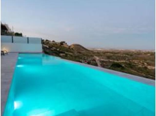 Casa en venta en el Baix Segura / La Vega Baja, Valencia