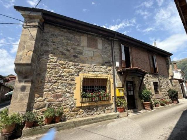 Casa en venta en Ruente, Cantabria