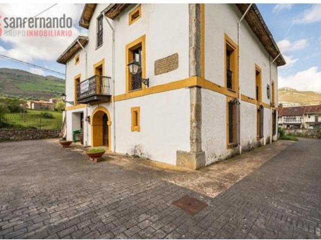 Casa en venta en Ruesga, Cantabria