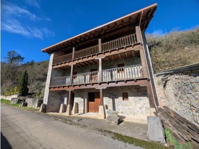 Casa en venta en Ruesga, Cantabria