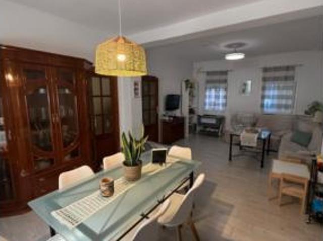 Casa en venta en Sabiote, Andalucía