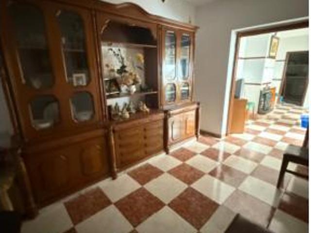 Casa en venta en Sabiote, Andalucía