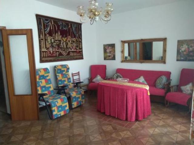 Casa en venta en Sabiote, Andalucía