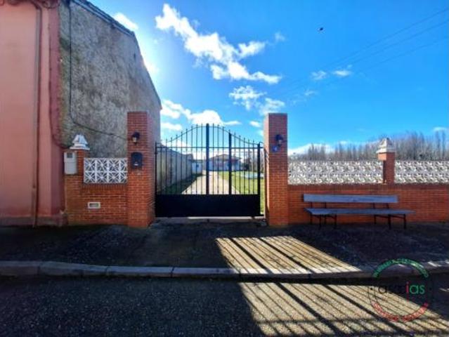 Casa en venta en Sahagún, Castilla y León
