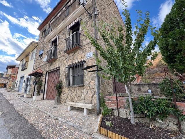 Casa en venta en Santibáñez De La Sierra, Castilla y León