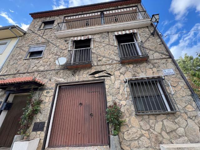 Casa en venta en Santibáñez De La Sierra, Castilla y León