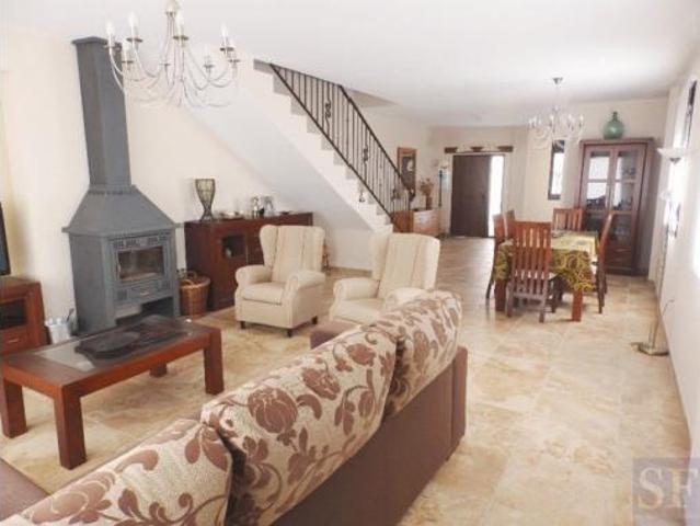 Casa en venta en La Axarquía, Andalucía