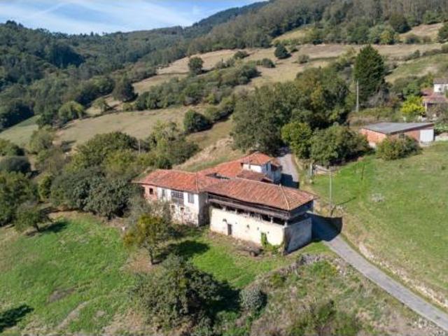 Casa en venta en Salas, Asturias