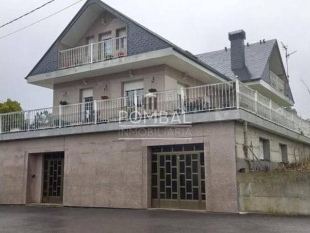 Casa en venta en O Carballiño, Galicia