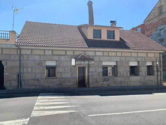 Casa en venta en A Carballeira, San Cibrao Das Viñas