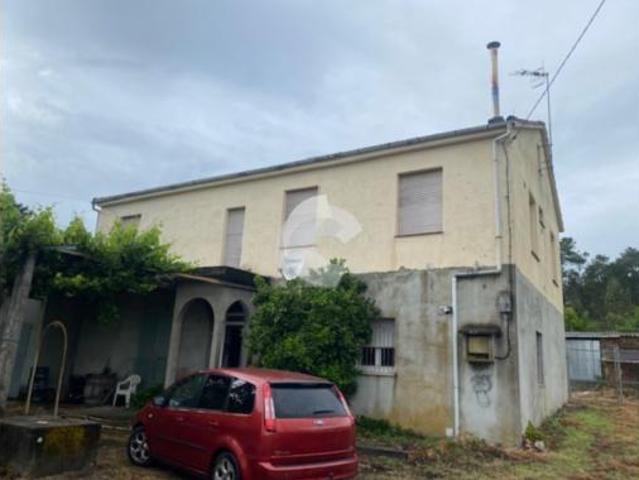 Casa en venta en San Cristovo de Cea, O Carballiño