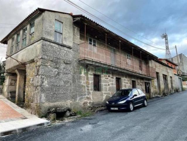 Casa en venta en San Cristovo de Cea, O Carballiño