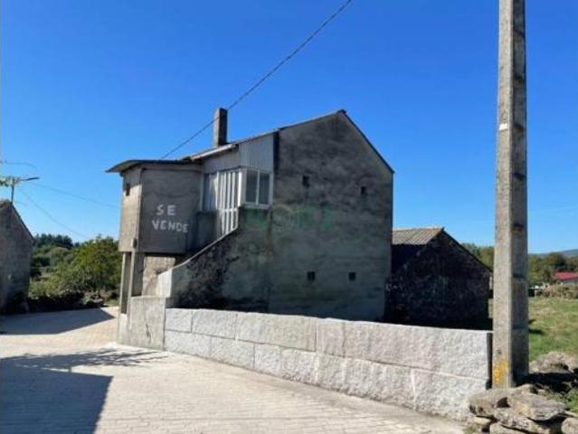 Casa en venta en San Cristovo de Cea, O Carballiño
