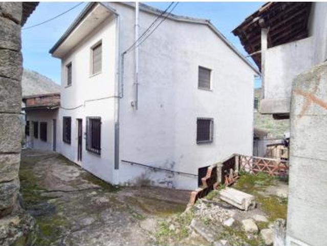 Casa en venta en San Esteban De La Sierra, Castilla y León