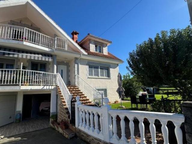 Casa en venta en Rivero, San Felices De Buelna