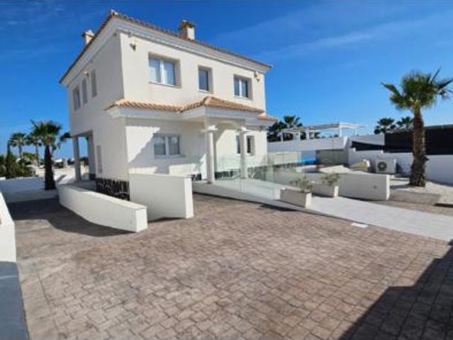 Casa en venta en el Baix Segura / La Vega Baja, Valencia