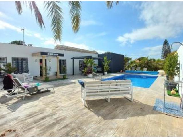 Casa en venta en el Baix Segura / La Vega Baja, Valencia
