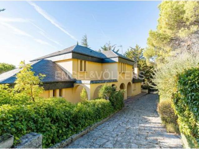 Casa en venta en San Lorenzo De El Escorial, Madrid
