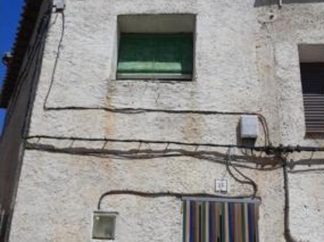 Casa en venta en Allueva, Aragón