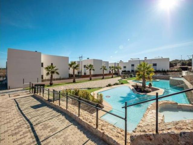 Casa en venta en San Miguel De Salinas, Las Escalericas